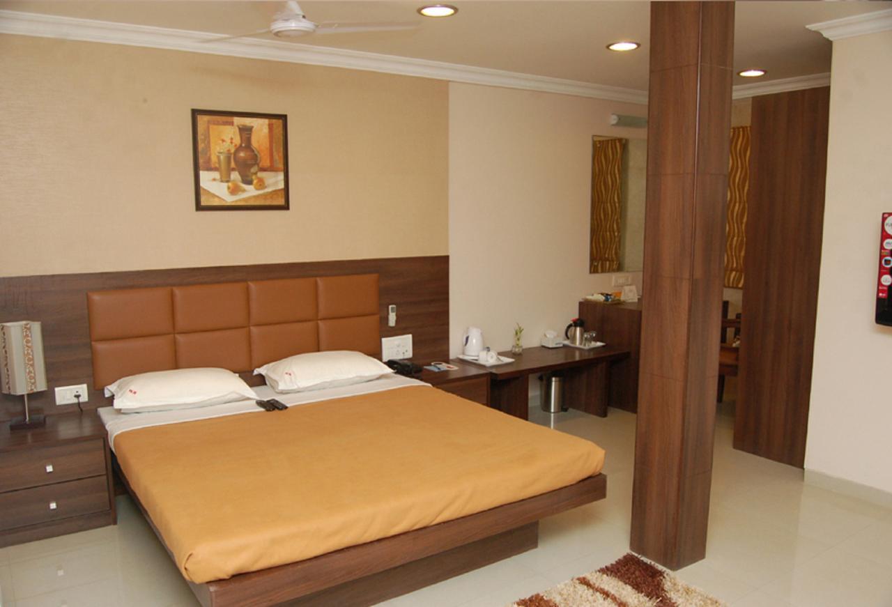 Haredia Hotel Bombay Exterior foto